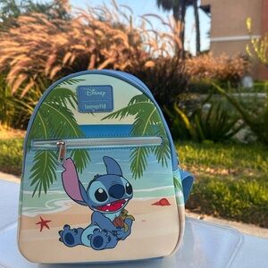 DISNEY LOUNGEFLY - STITCH